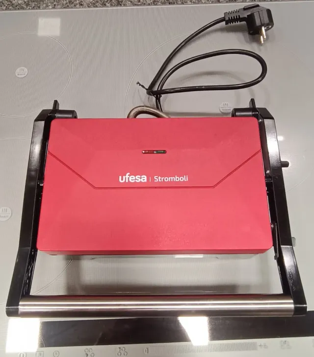 Sandwichera Eléctrica Parrilla