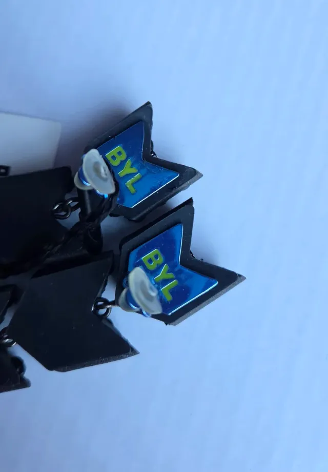 Pendientes ByL Flecha