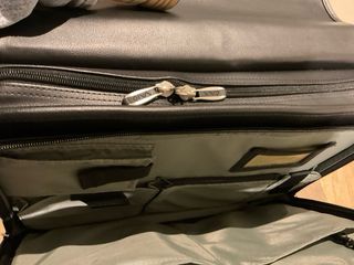 Maletín piel ordenador y viaje negro