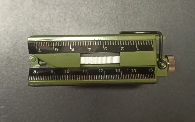 Brújula Konustar Profesional con Clinómetro