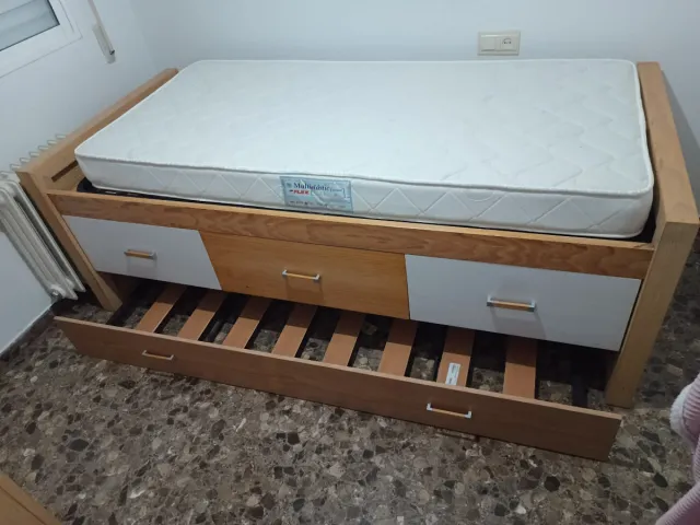 Cama nido con cajones Y estantería a juego