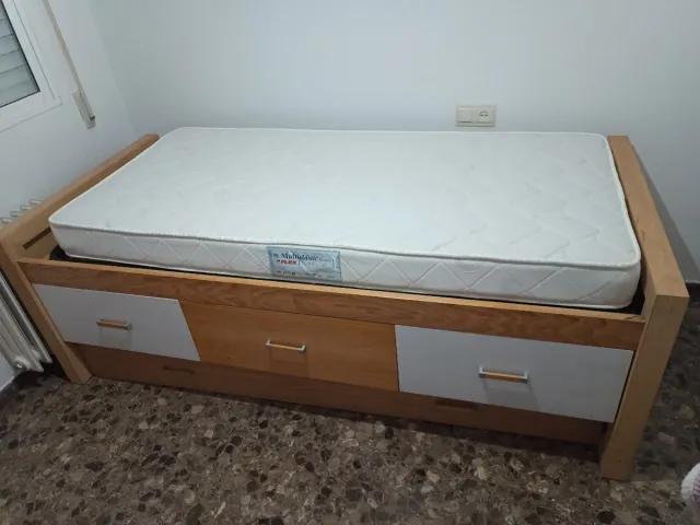 Cama nido con cajones Y estantería a juego