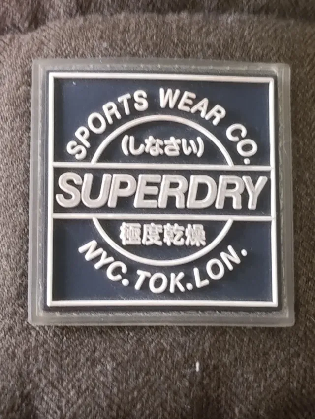 Parka Superdry verde militar talla L