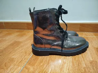 Botas plateadas