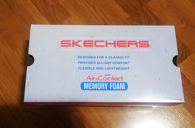 Skechers Air-Cooled Memory Foam Mujer 38.5