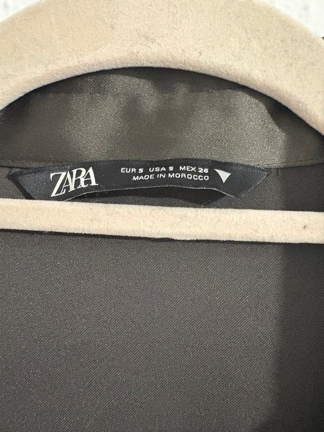 Vestido Zara Talla S Verde Oliva