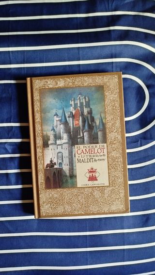 El poder de Camelot y la tierra maldita.