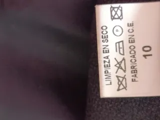 Emidio Tucci Teba Caballero azul marino.