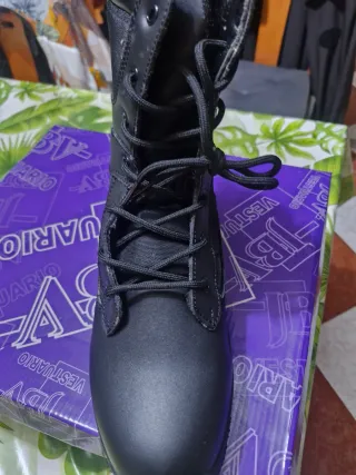 Botas tácticas JBV negras