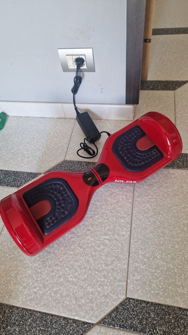 Monopattino Elettrico Rosso NILOX