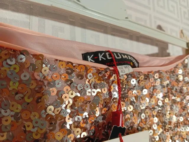 Falda Lentejuelas color coral y plata