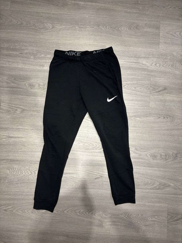 Pantalón Nike Negro