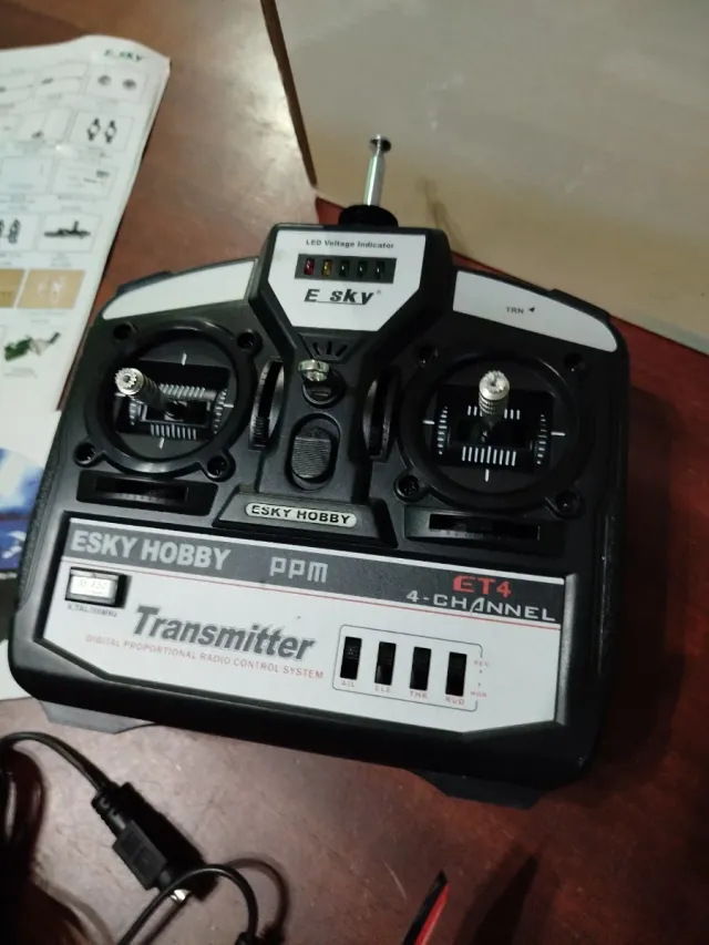 Helicóptero RC E-sky KOB co-axial