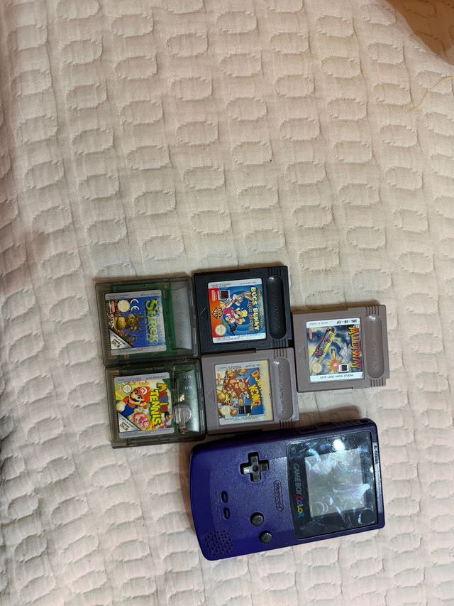 Pack Game Boy Color + 5 Juegos