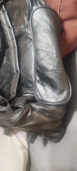 Maleta de cuero marrón