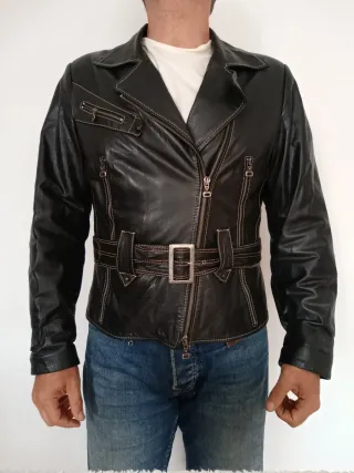 Cazadora Biker Cuero Auténtico XXXL mujer. Medidas