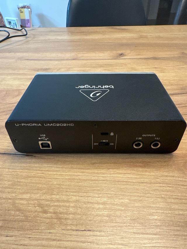 Behringer U-PHORIA STUDIO PRO Pack