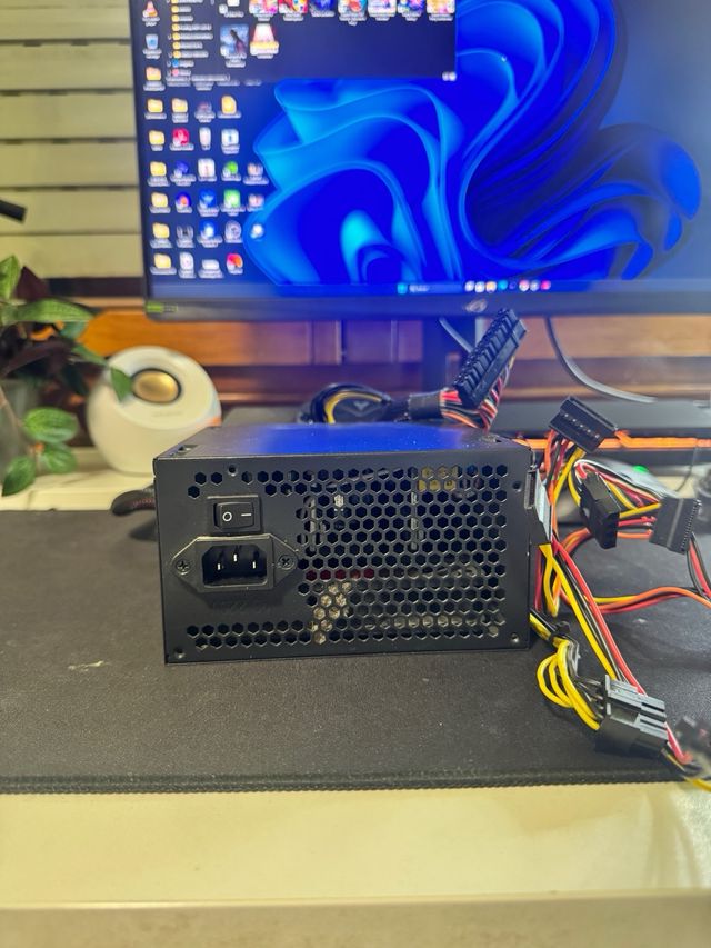 Fuente Alimentación Mars Gaming MPB550 550W