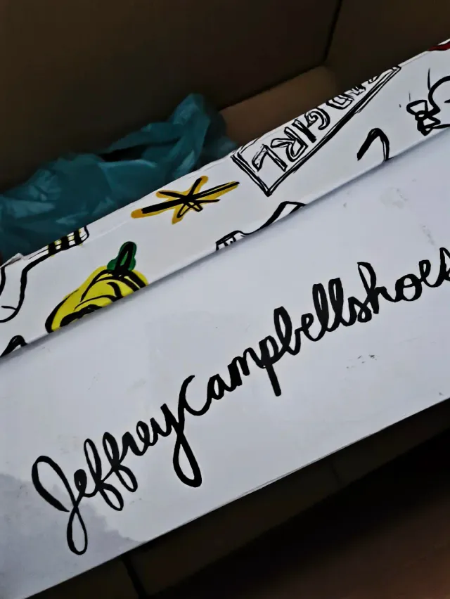 Stivaletti donna velluto bordeaux tacco alto