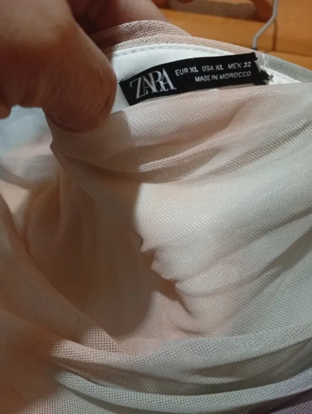 Vestido Zara Beige/ morado Talla XL