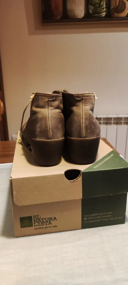 Botines piel marrón talla 37