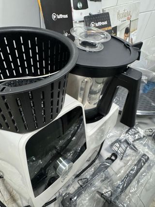 Robot Cocina Mastermix + Accesorios Cocina Gourmet