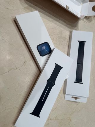 Apple Watch Series 9 45mm Space Gray