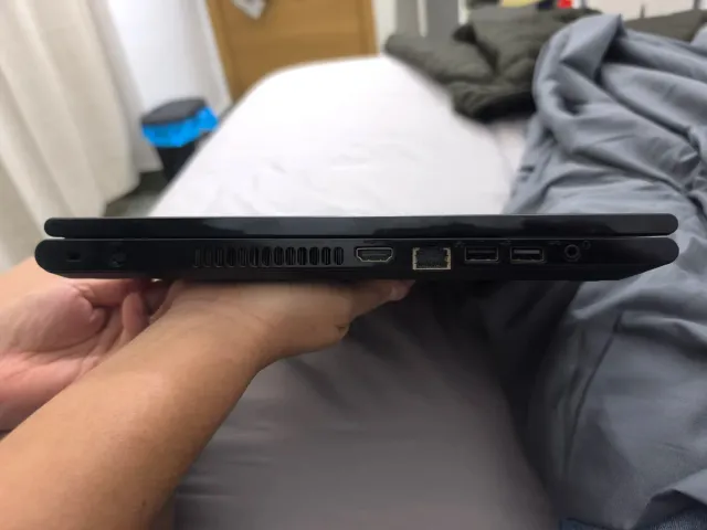 Portátil Dell Táctil Negro