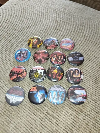 Lote 15 Chapas Heavy Rock Metal Varias