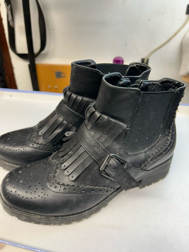 Stivaletti neri donna taglia 37