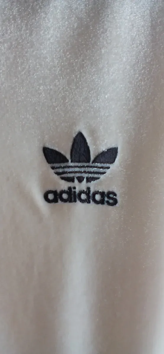 Camiseta Adidas beige mujer