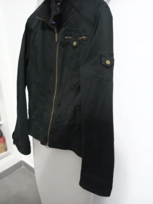 Cazadora Negra Mujer Encuentro 