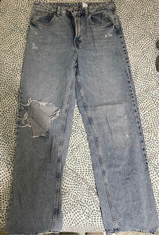 Pantalón vaquero desgastado azul