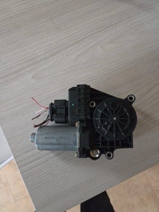 Motor Elevalunas Delantero Audi A6 Bosch