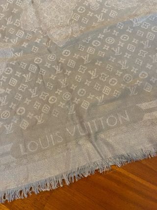 Stola Louis Vuitton Beige Monogram , seta e lana