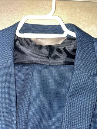 Traje de hombre azul