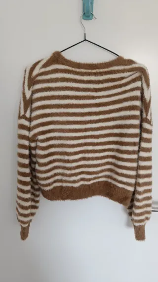 Jersey de rayas marrón y blanco