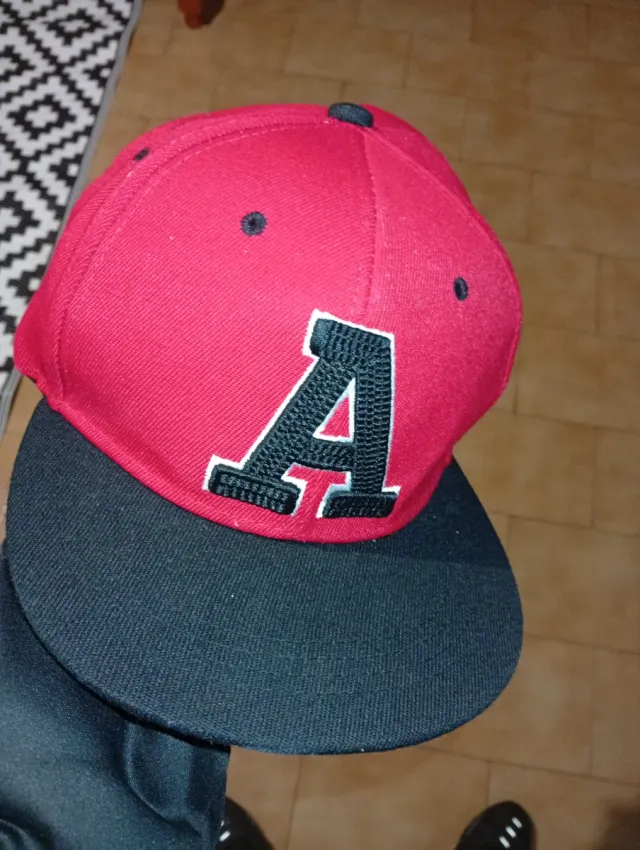 Lote 4 Gorras Variadas