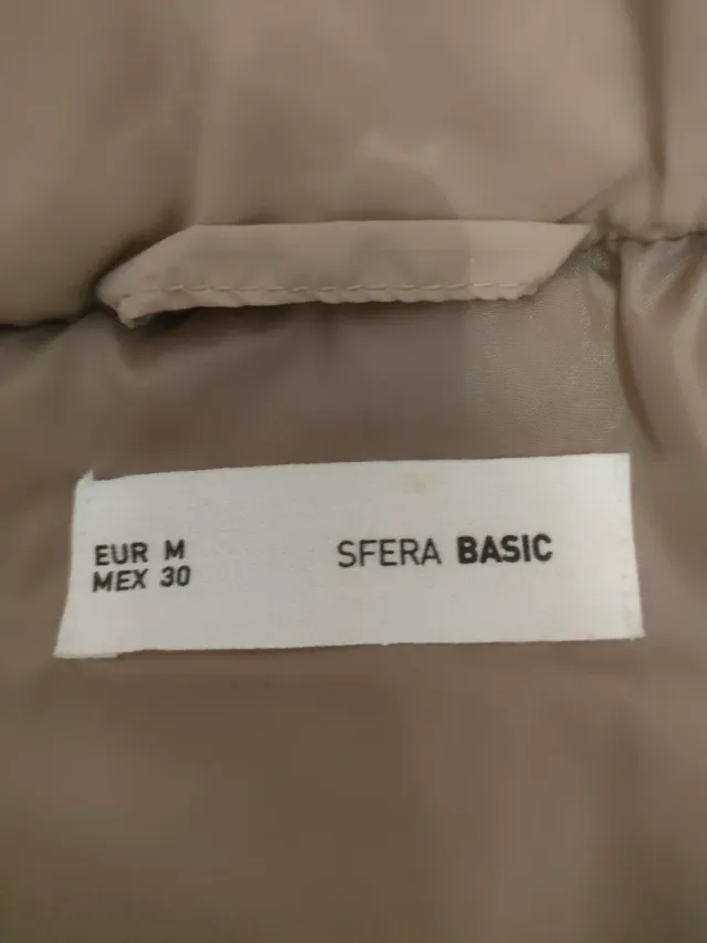 Chaqueta acolchada mujer beige