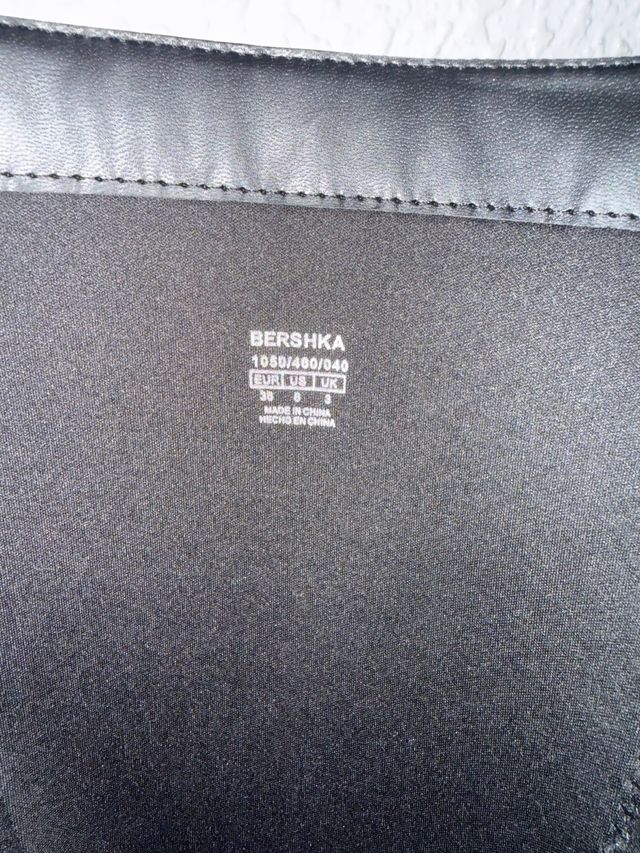 Botas altas Bershka negras tacón