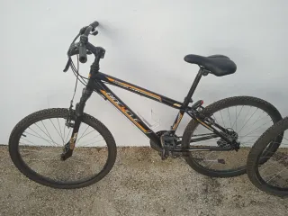 2 Bicicletas de Montaña Casi Nuevas