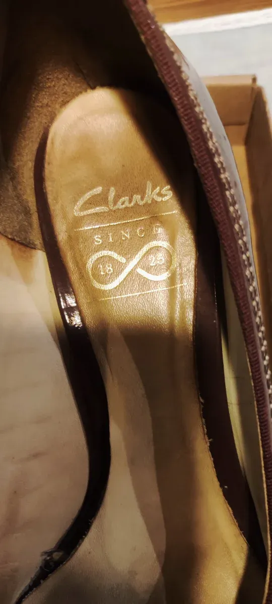 Zapatos Clarks tipo Merceditas burdeos Talla 38