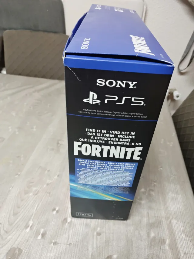 Scatola PS5 Fortnite Edizione Digitale
