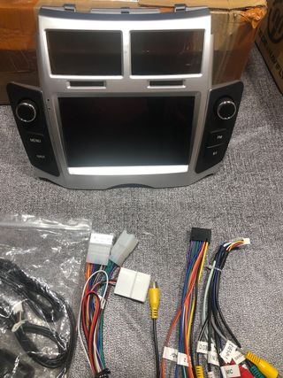 Cardplay Toyota Yaris