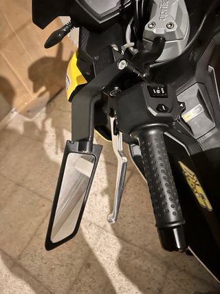 Retrovisores Moto Negros con Tornillos