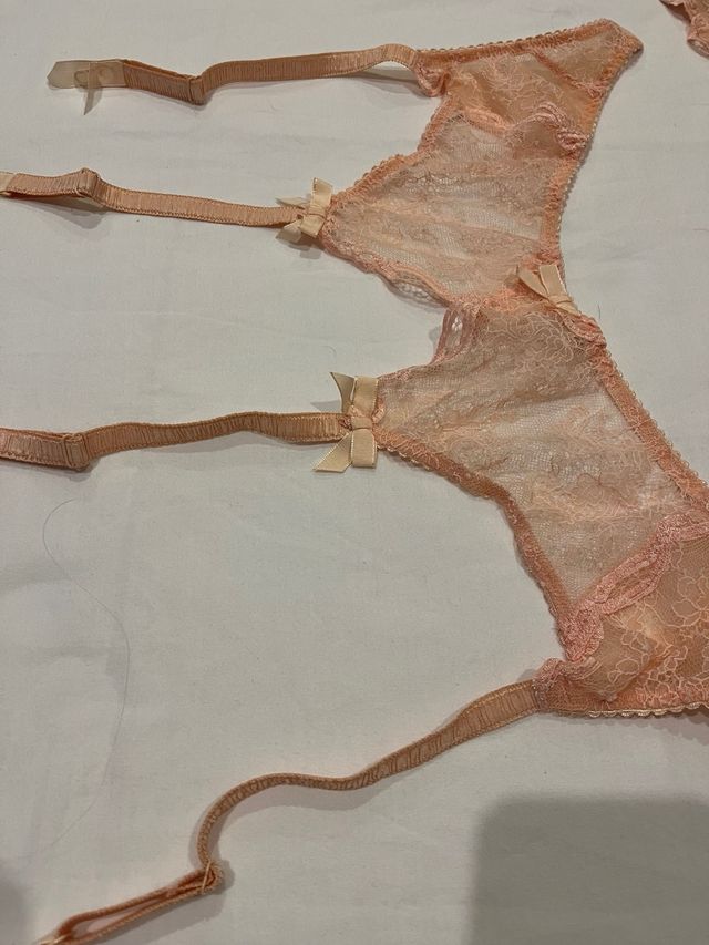 Conjunto lencería Agent Provocateur S/M nuevo
