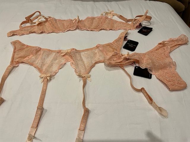 Conjunto lencería Agent Provocateur S/M nuevo