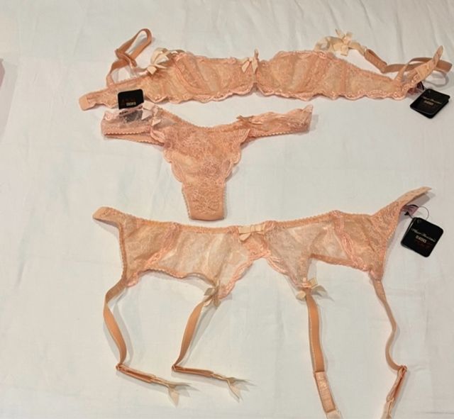 Conjunto lencería Agent Provocateur S/M nuevo