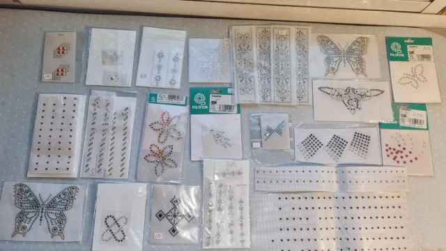 Lote de dibujos de transfers adhesivos.