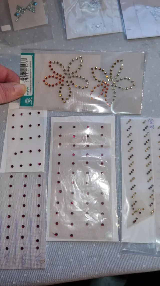 Lote de dibujos de transfers adhesivos.